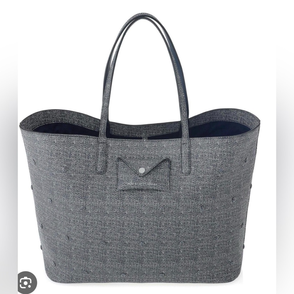 Marc Jacobs Textured grey Tote Bag